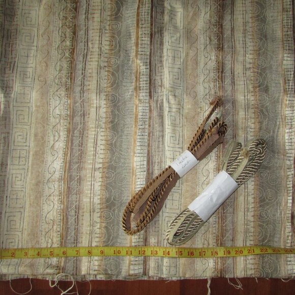 Tans and Gold Geometric Textured Upholstery Fabric ~ 2.9 metres - Picture 1 of 15
